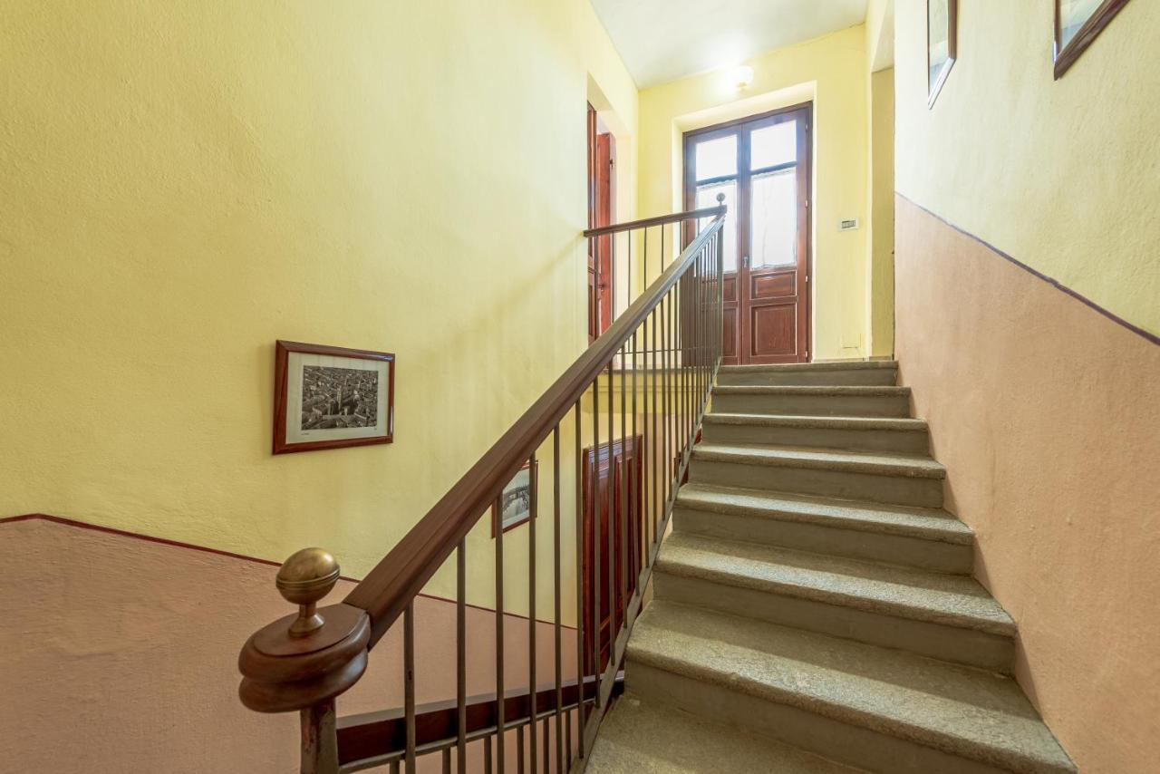 Villa Bricco Paglieri, Entire Villa Alba  Exterior photo